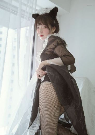 欧美色图制服丝袜_国语版中文版