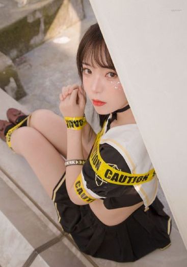 亚洲欧美另类美国_720免费在线播放