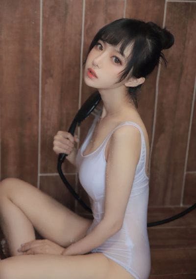 欧美tk挠脚心视频官网_720HD在线观看
