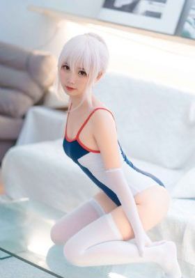 欧美胸模表演_国产剧在线观看电视