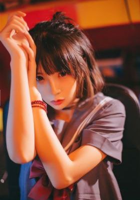欧美健身海报_成长在线视频免费观看